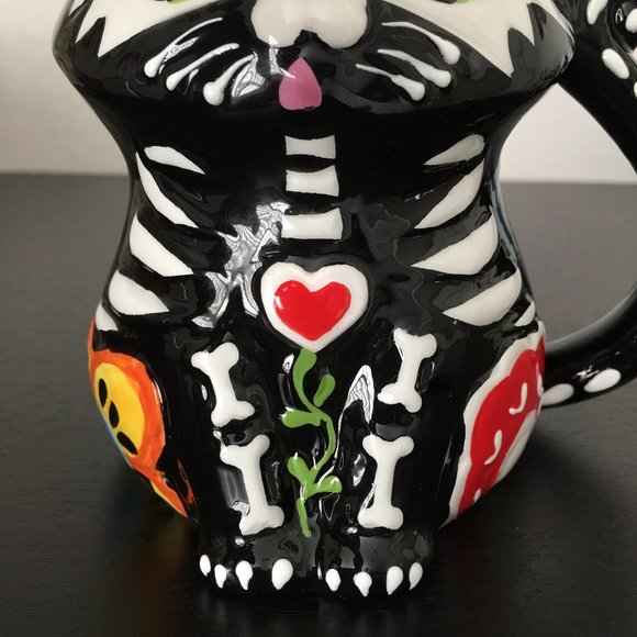 Day of the Dead 3D Cat Mug - Picture 2 of 8